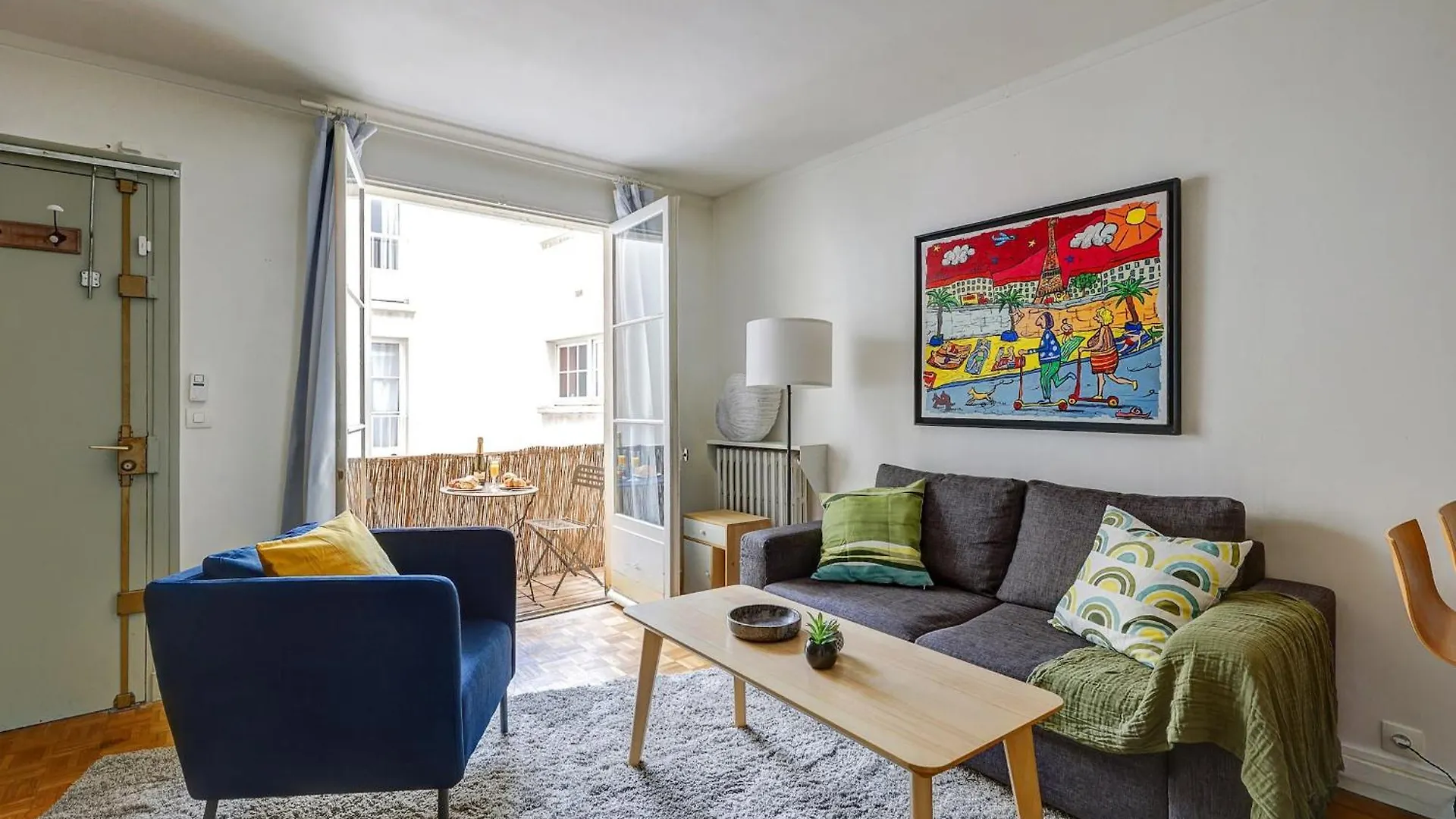 Notre Dame & La Seine With Balcony - Cityapartmentstay Paris